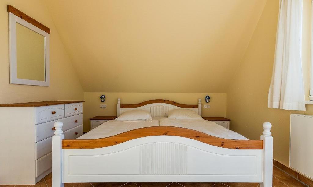 Madlen Appartement Ahrenshoop Buitenkant foto