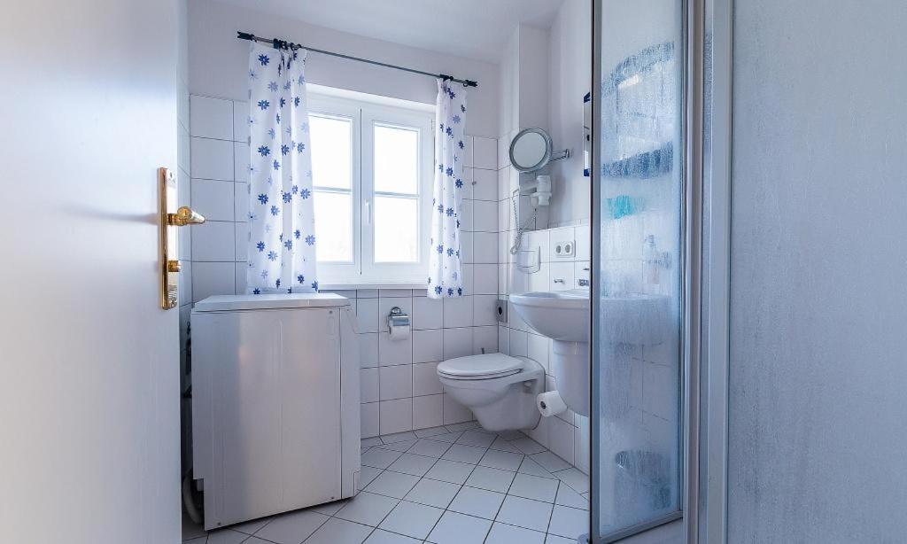 Madlen Appartement Ahrenshoop Buitenkant foto